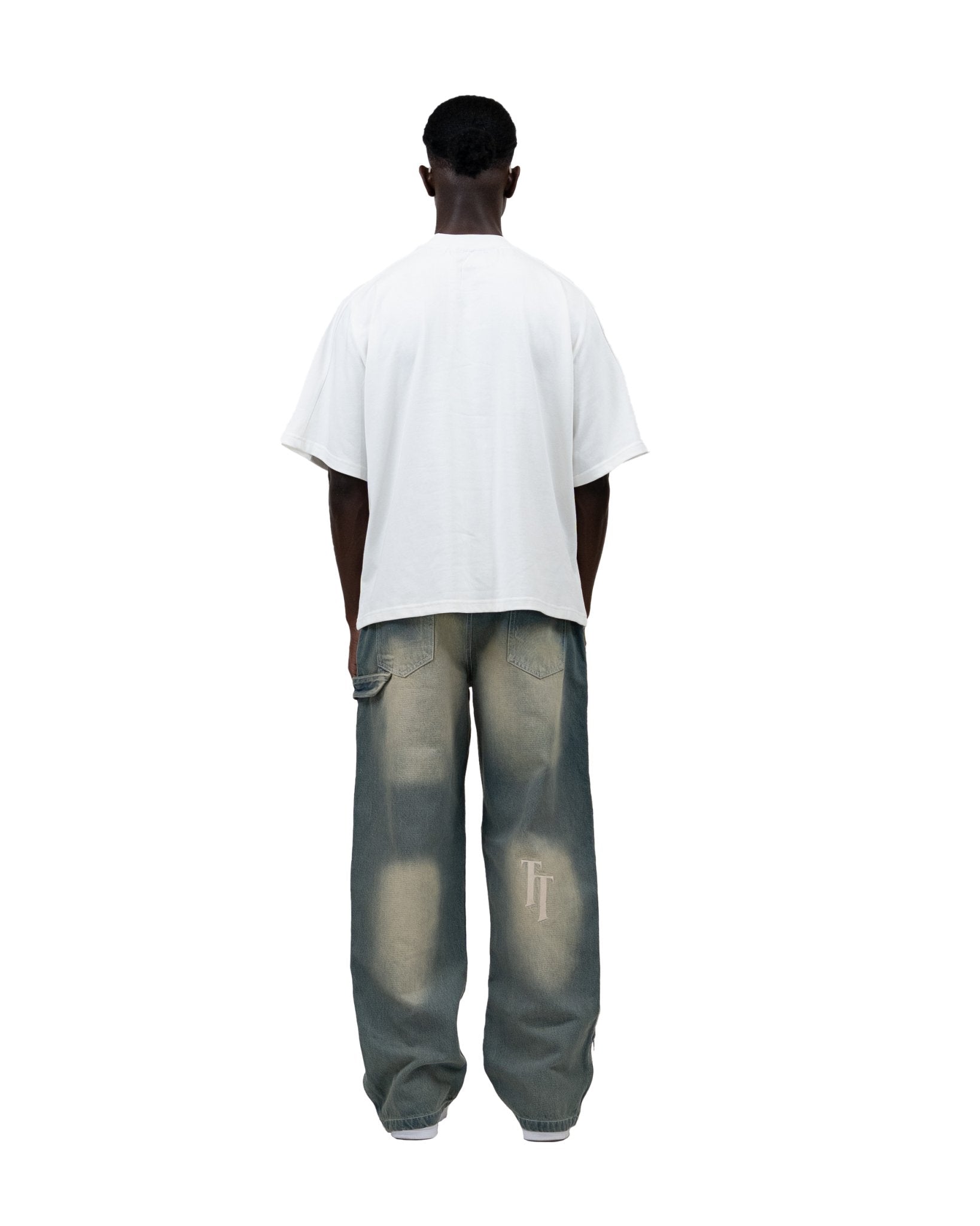 "ART & DESIGN ATELIER" TEE WHITE - theonesclo